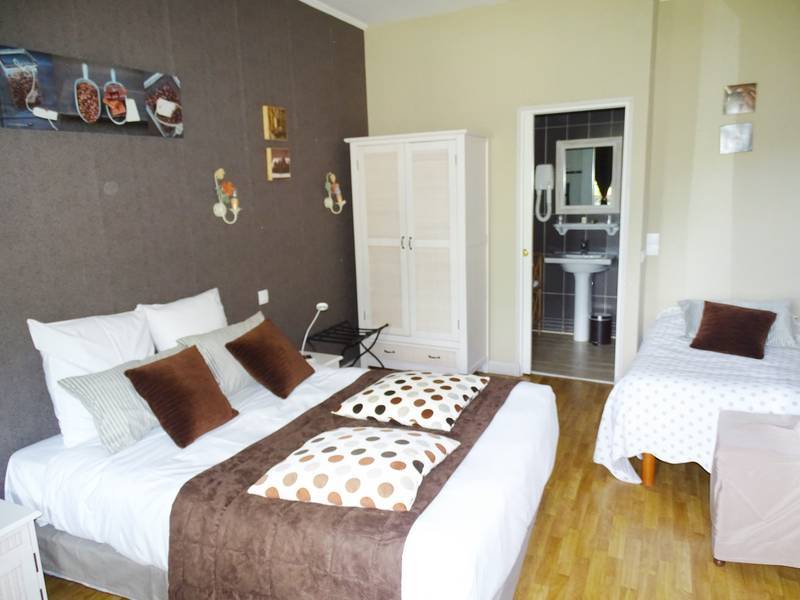 Logis Hotel Restaurant Spa L'Auberge Du President 코르메이유 외부 사진